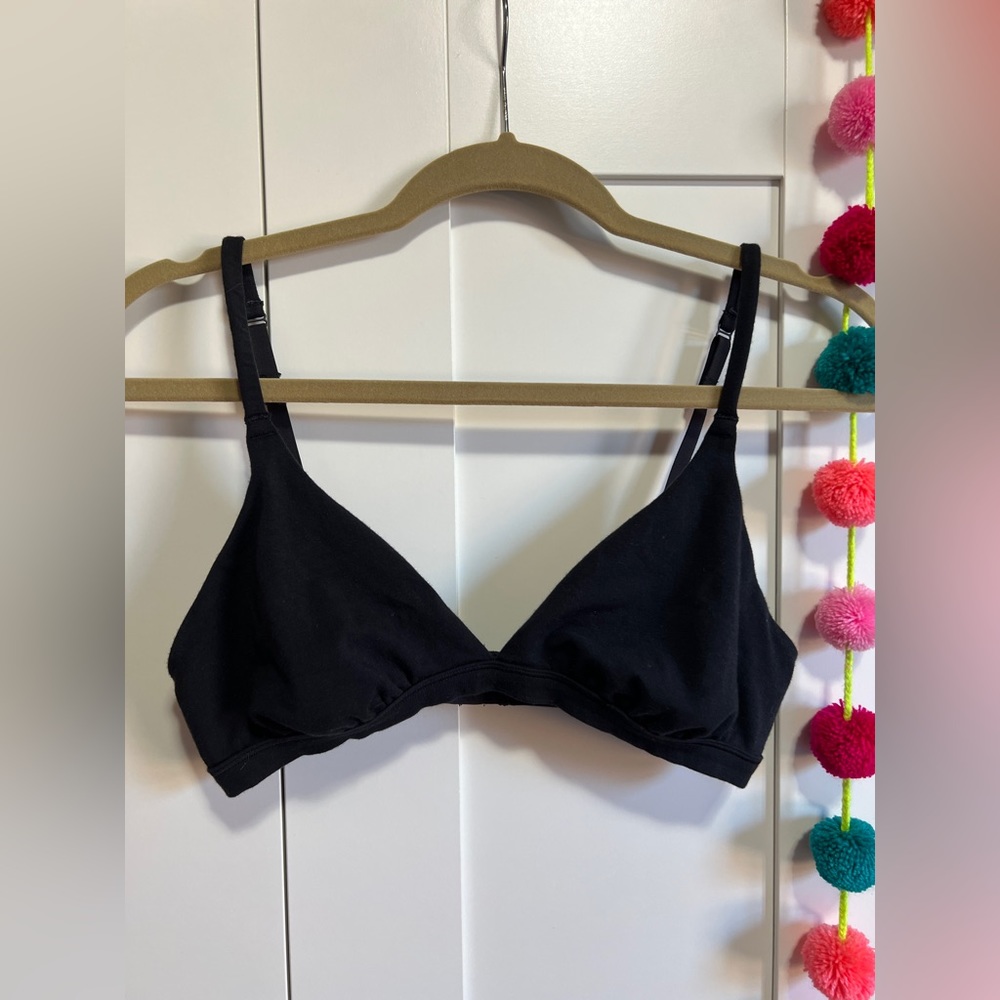 SKIMS Triangle Bralette